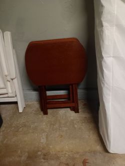 TV trays
