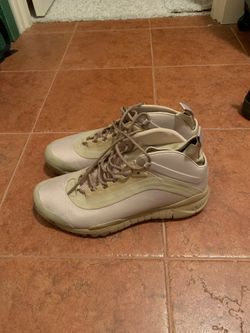 Nike size 11 camo high top water shoes?