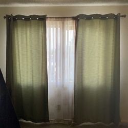 Curtains And Rod