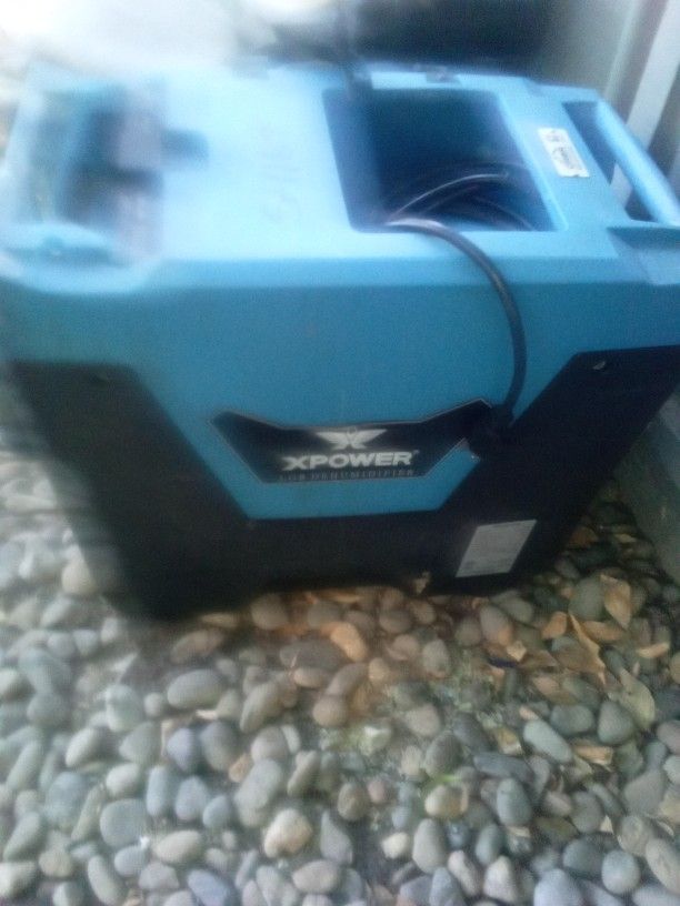 XPOWER XD-85L2 Commercial LGR Dehumidifie