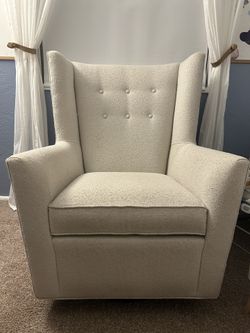 Room & Board Kennedy Swivel Glider Chair – Cream
