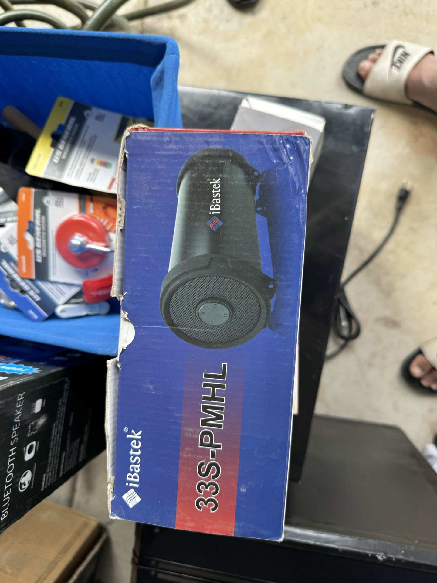 Bluetooth Speakers - New - a Lott - Make Offer
