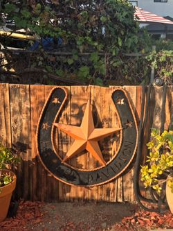 Harley-Davidson sign