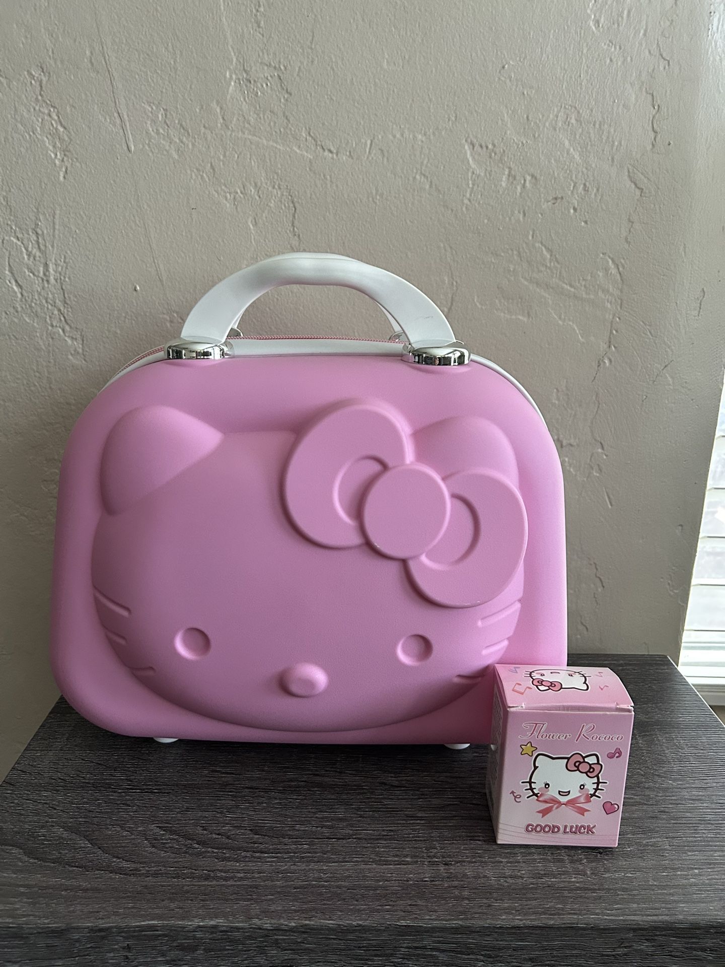 Hello Kitty Storage Case