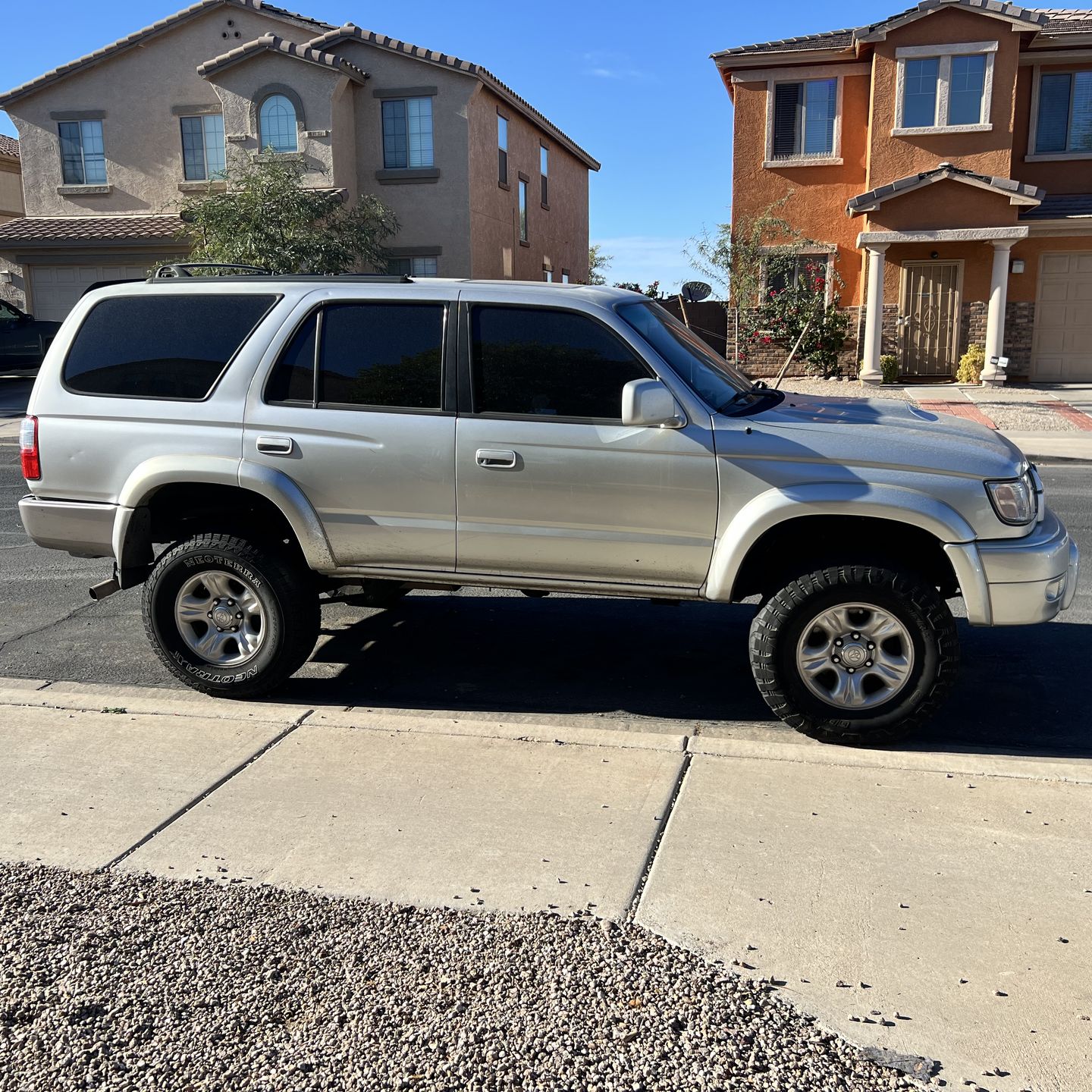2001 Toyota 4runner for Sale in Phoenix, AZ - OfferUp