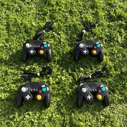 Nintendo Gamecube Controllers 