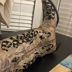 -CORRAL- Brand  Leather