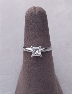 Solitaire Diamond Ring 💍 😍
