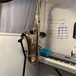 Selmer Tenor TS500