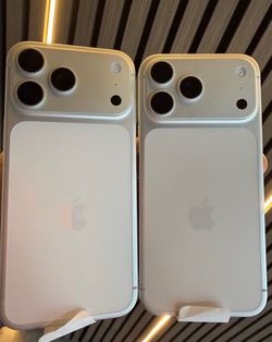 IPHONE 17 Pro max 256gb SILVER