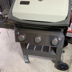 Weber Spirit E-310 BBQ Grill Asador Propane LP Three burners Cream Tan white