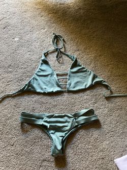 Billabong green bikini size small