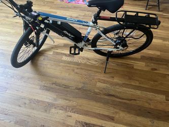 BEAUTIFUL QNUT VICTOR MOUNTAIN E-BIKE
