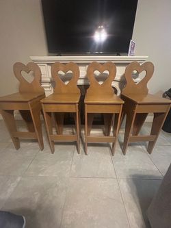 Set Of 4 Heart Shaped Dutch Wood Chairs