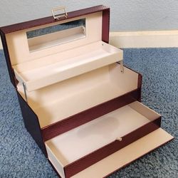 Makeup Box / Jewelry Box 