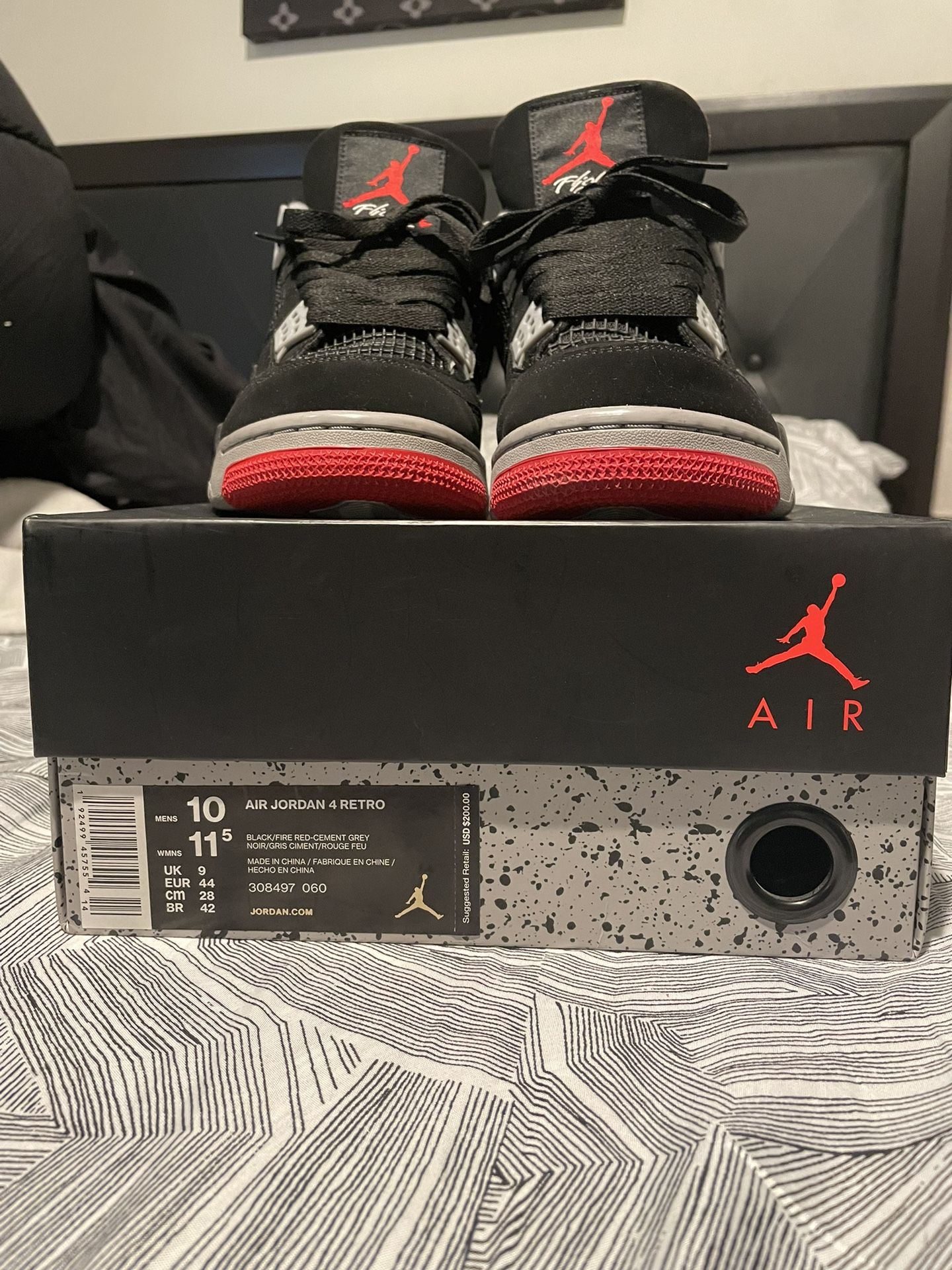 Jordan Retro 4 bred Size 10