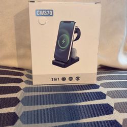 Charging Three In One System Apple