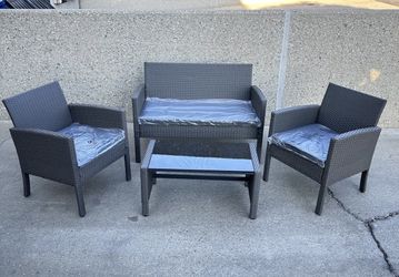 Patio set furniture