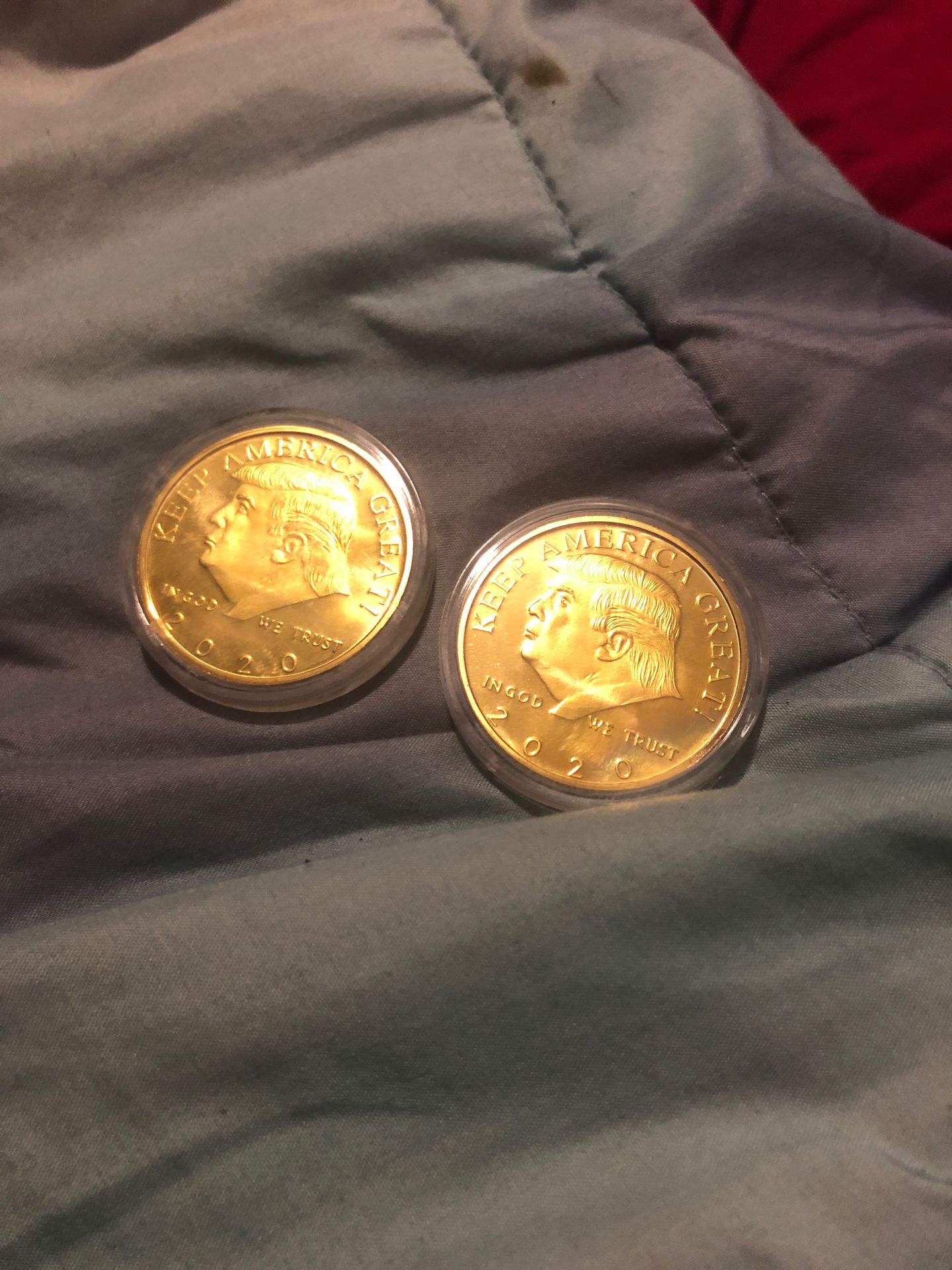 Gold trump 2020 collectors coins (best offer)