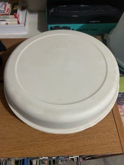 Tupperware Vegetable/Fruit Tray