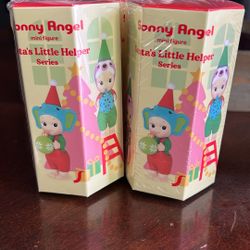 Authentic Sonny Angel (Santa’s Little Helper Series)