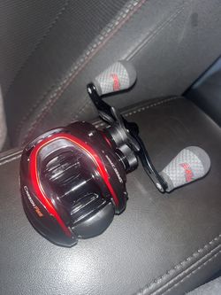 Lews baitcaster