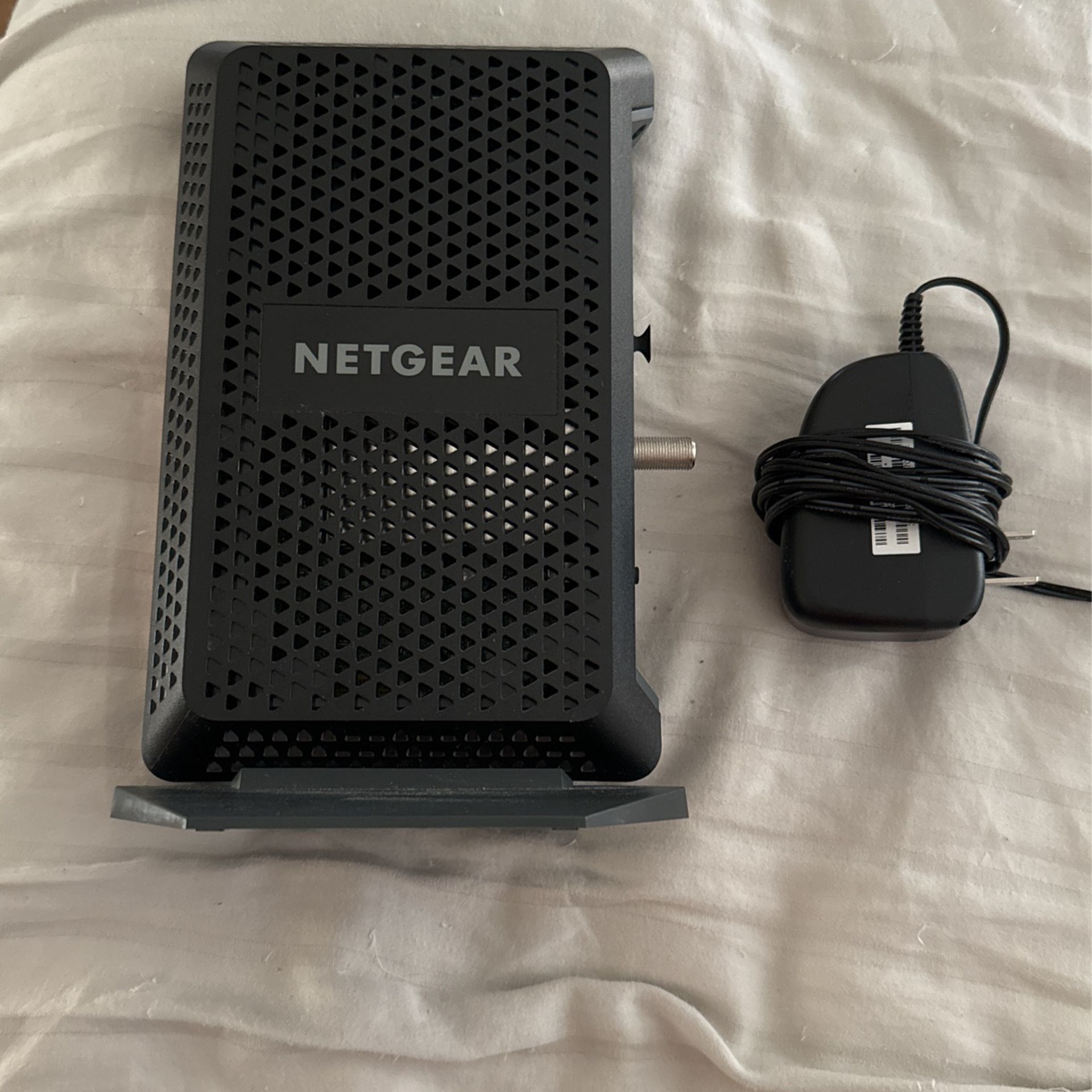 Netgear CM1100 Gigabit Modem