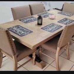 6 Seats Dining Table 