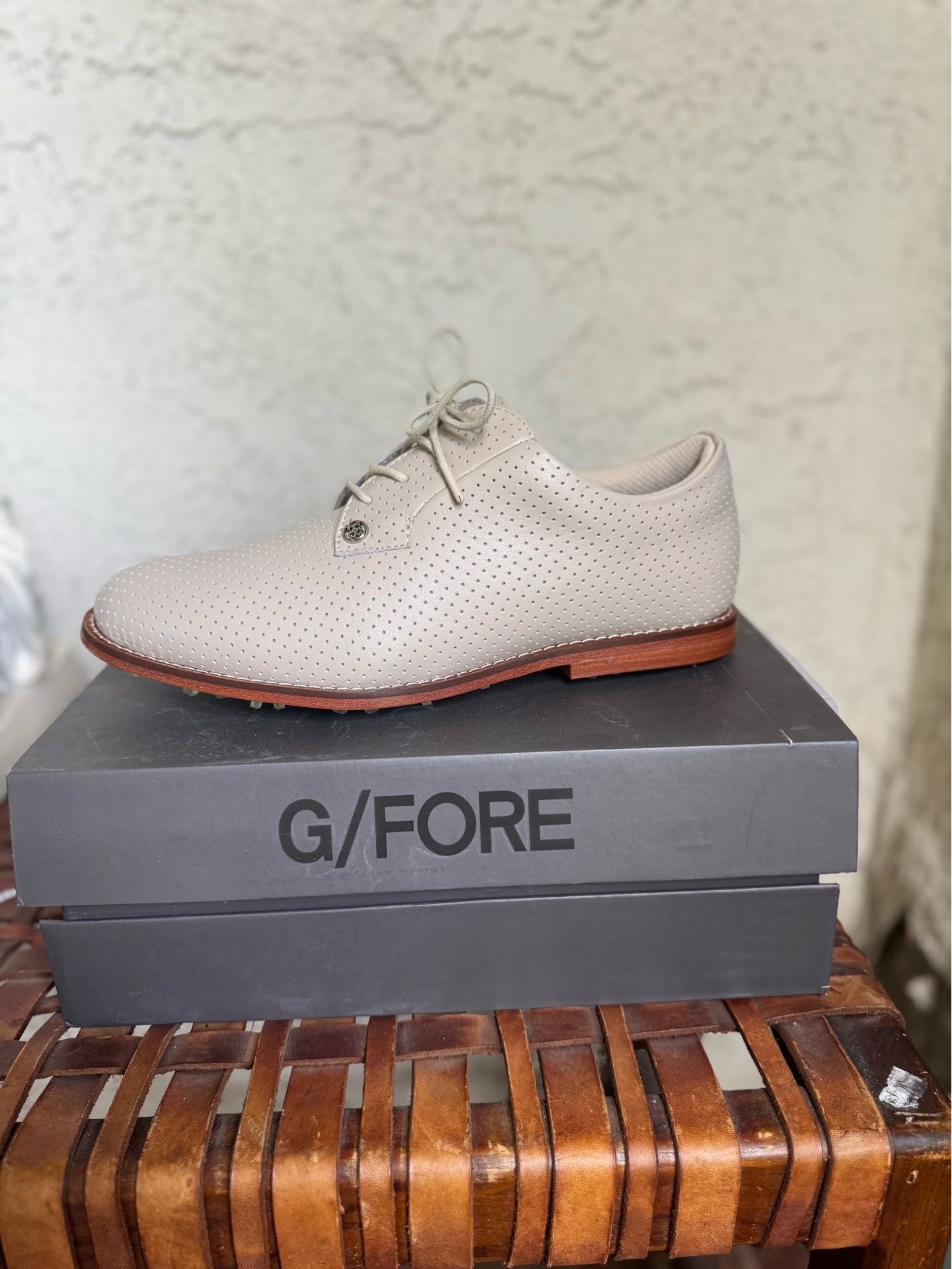NEW G/FORE Womens Perforated Gallivanter Luxe Leather Golf Shoes - Stone