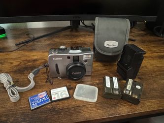 Canon PowerShot G1 Digital Camera Bundle – Tested & Working