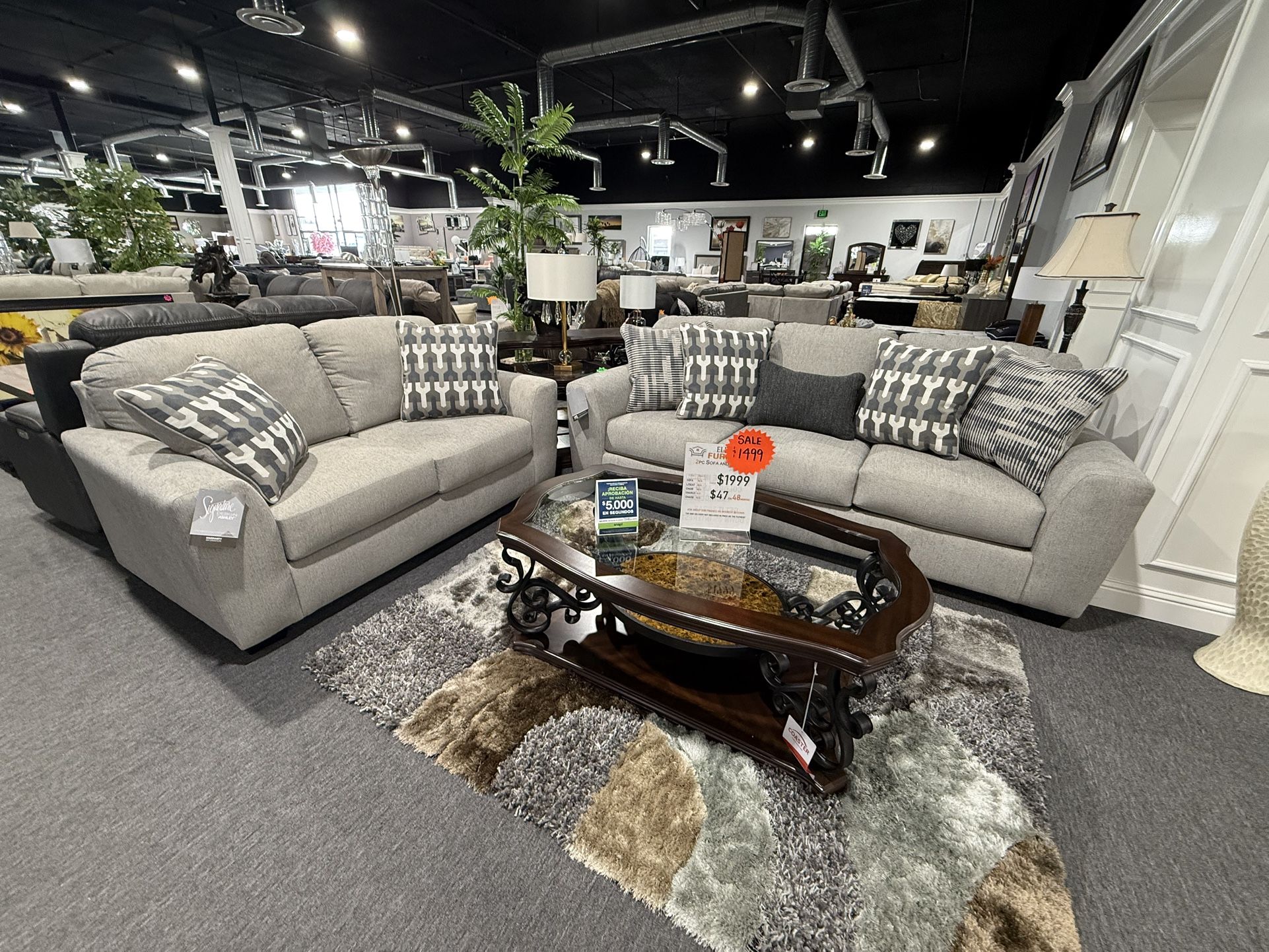 2 Pc Sofa And Loveseat 