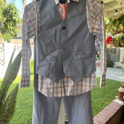 Boys Suit Size 8