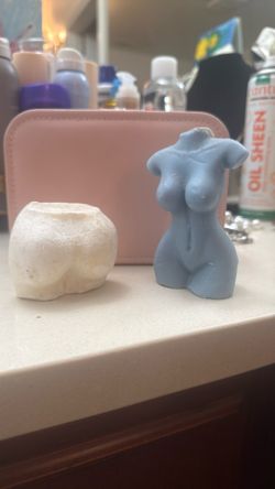Body And Booty Candles