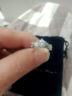 DANBURY MINT STERLING SILVER RING