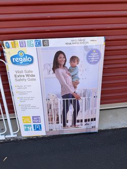 Regalo safety wall gate