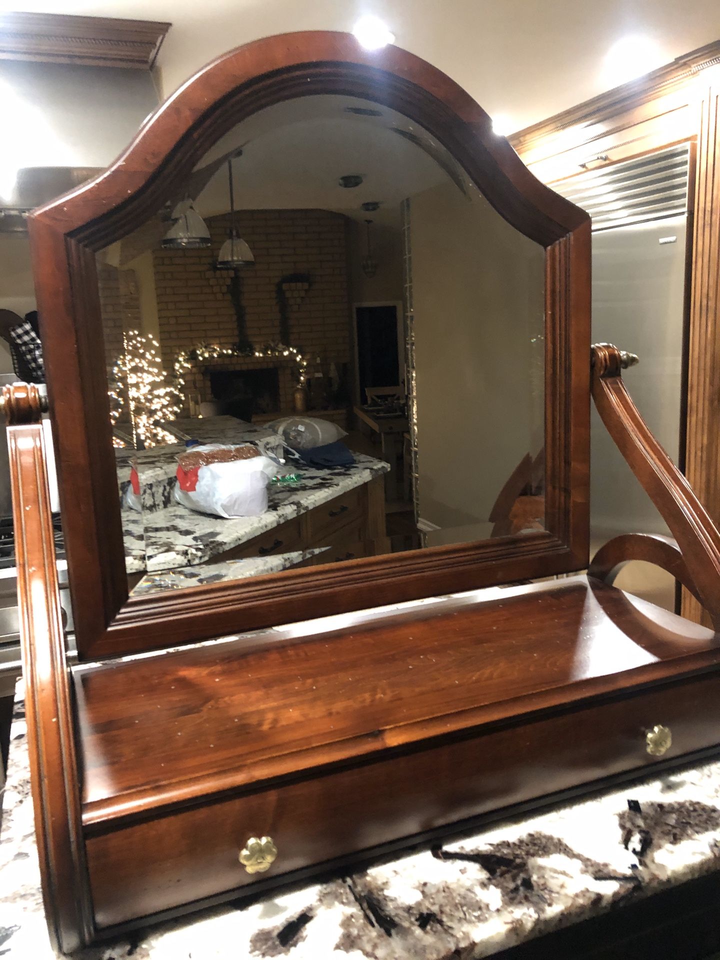 Ethan Allen dresser mirror and jewelry/watch box