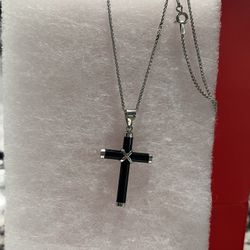 925 Silver Necklace And Onix Cross