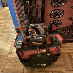 Construction Tools For Sale With The Bag