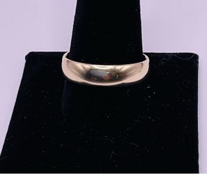 Gold wedding band 10 kt