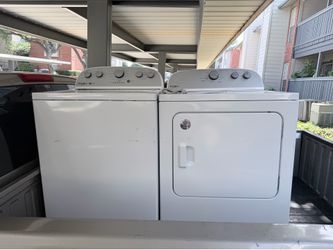 Whirlpool washer and dryer set $300