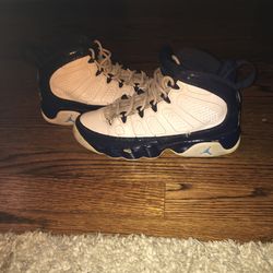 UNC Jordan 9