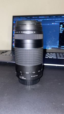 Canon EF 75-300mm 1:4-5.6 III Lens
