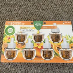 2 Boxes Of 420 Days Of fragrance & 2 Warmers