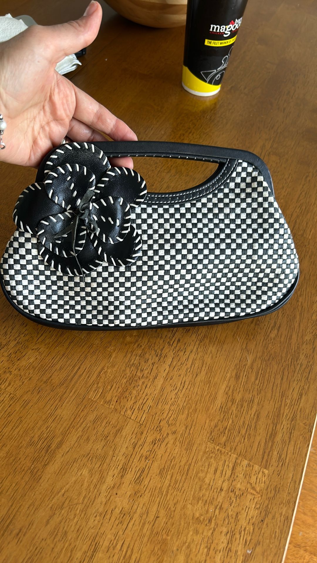 Isabella Fiore Leather