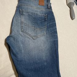 BKE Skinny Size 28R