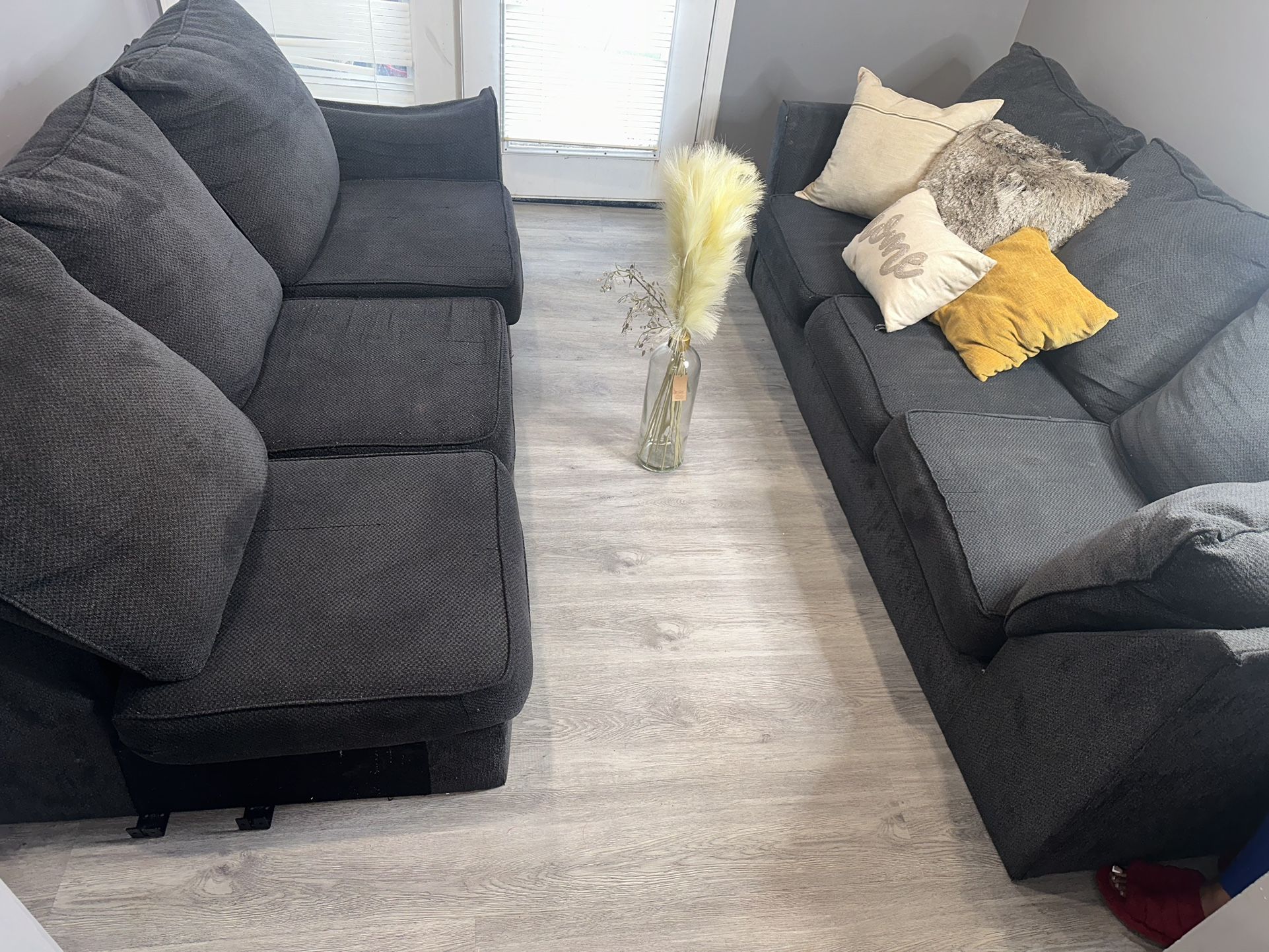 Gray Couch for Sale in Atlanta, GA OfferUp