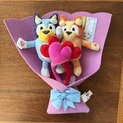 Bluey and Bingo plush Valentine's bouquet.