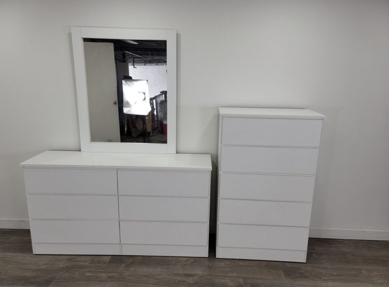 Dresser Whit Mirror And Chest - Cómoda Con Espejo Y Gavetero
