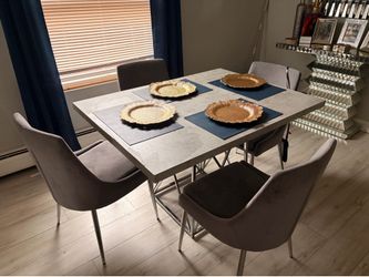 Dinning table set