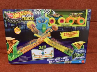 Neon Smasher Monster Truck Hot Wheels